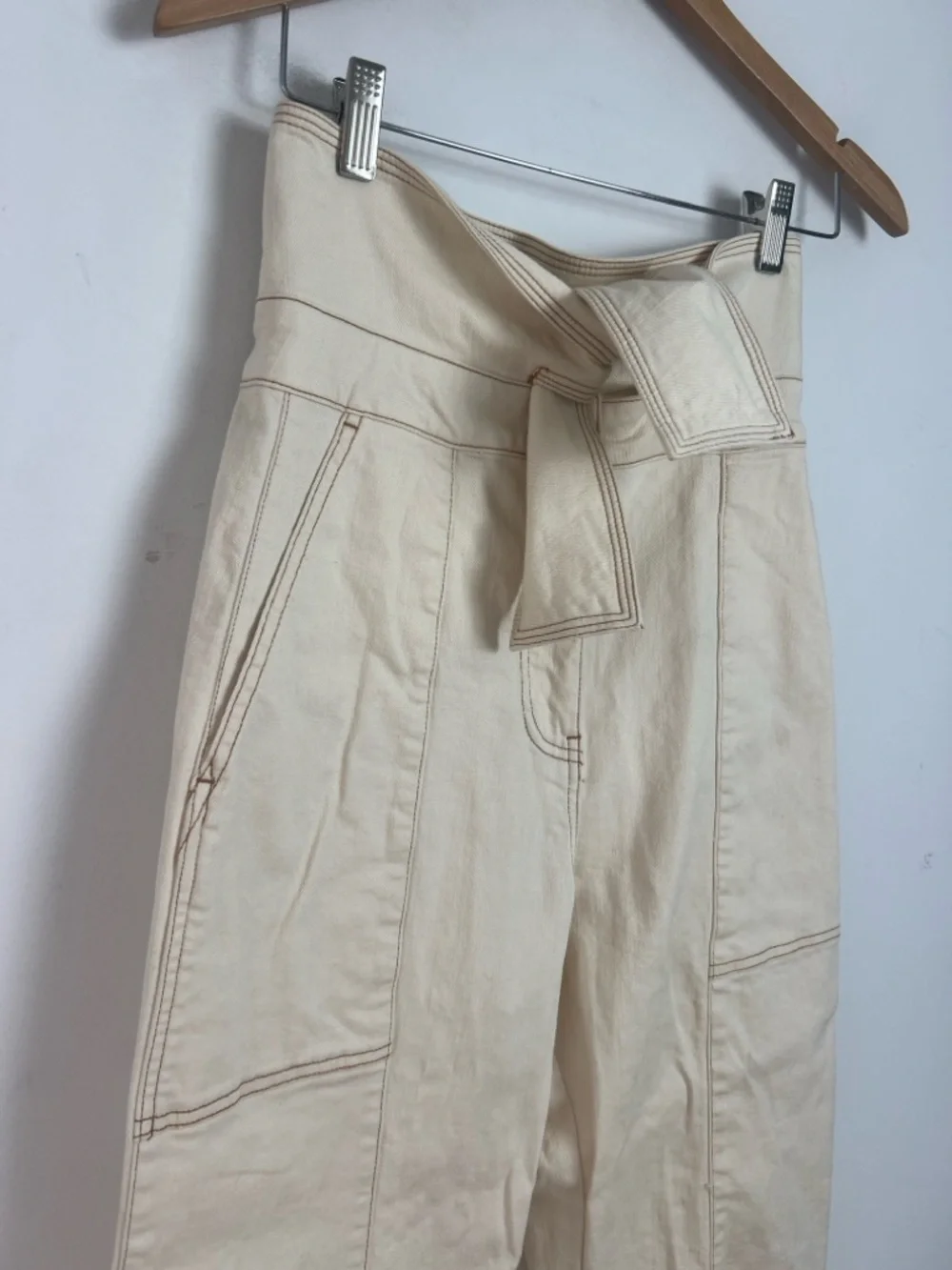 Ulla Johnson Size‎ 2 Storm Belted Jeans In Blanc High Rise Tapered Leg
